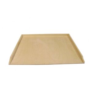 Veľká drevená doska na cesto - 61x51 cm je praktický pomocník, ktorý nájde uplatnenie v každej kuchyni a skvelo sa hodí na vaľkanie a miesenie cesta.