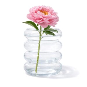 Sklenená váza na kvety Ø 18,8 × 24 cm s originálnym rebrovaným tvarom. Ideálna do gastro prevádzok aj domácností na kvety aj dekorácie.