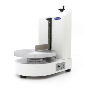 Stroj na zdobenie tort - Ø 36,4 cm - biely | Maxima 09381200 je ideálnym riešením pre cukrárov a pekárov, ktorí vyžadujú dokonale hladké torty️.