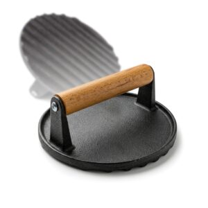 Masívny liatinový lis na hamburgery 14 cm s drevenou rukoväťou je ideálny na prípravu burgerov, mäsa, slaniny a ďalších grilovaných pokrmov.