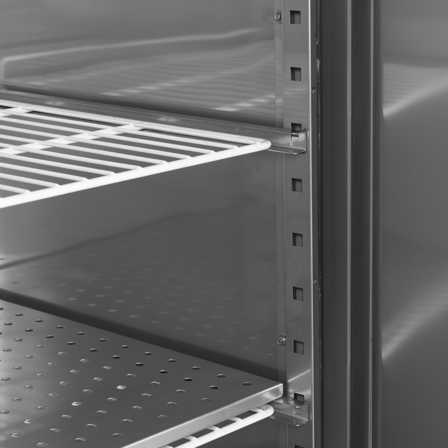Chladicí skříň plné dveře RK 500 SNACK | TEFCOLD