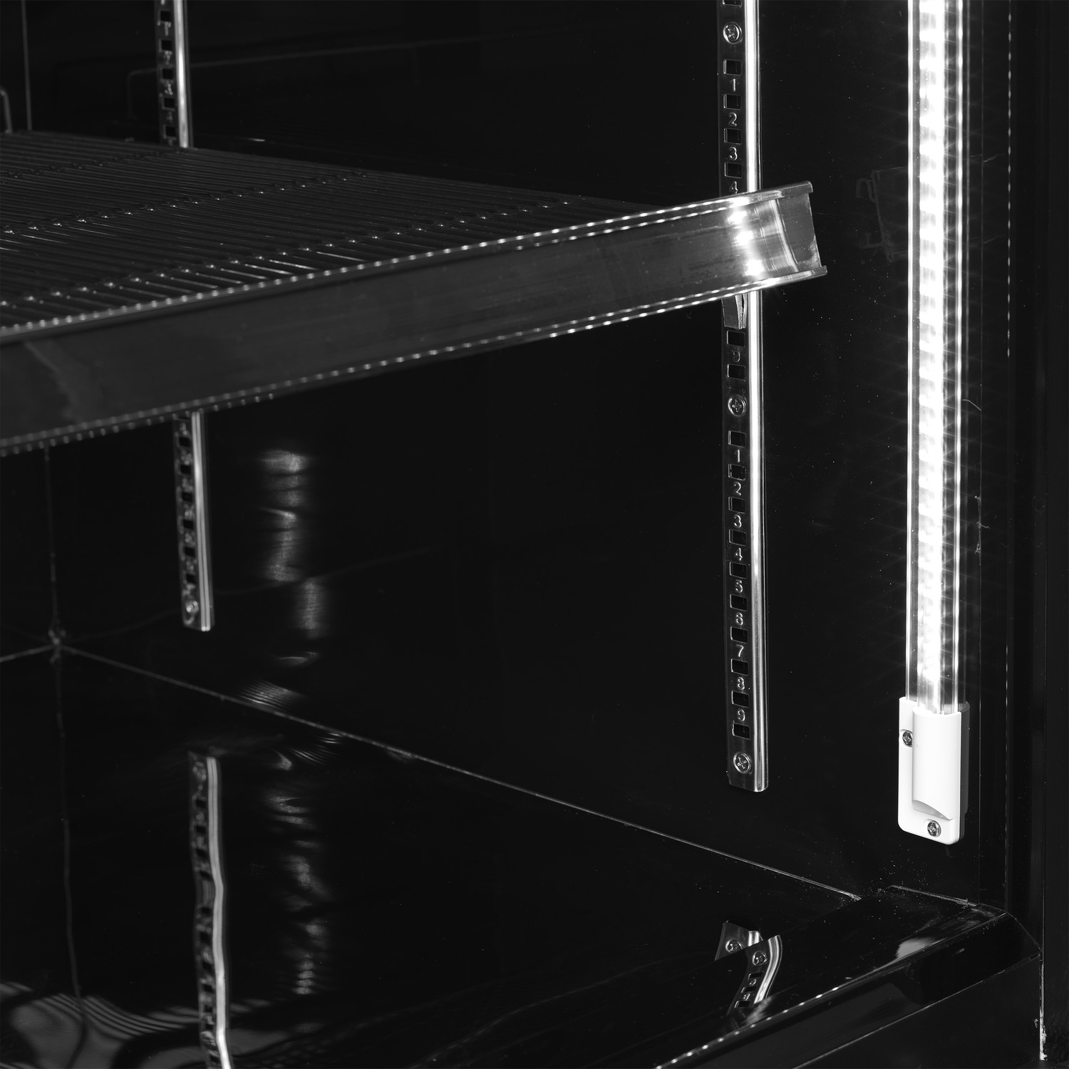 Chladicí skříň prosklené kř. dveře Atom Maxi C3DBB | TEFCOLD
