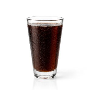 Čirý skleněný pohár na vodu, 250 ml, s tlustším dnem a rozšířeným horním okrajem.