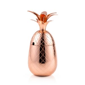 Nerezový koktejlový pohár ve tvaru ananasu v měděné barvě, s víkem a objemem 550 ml.
