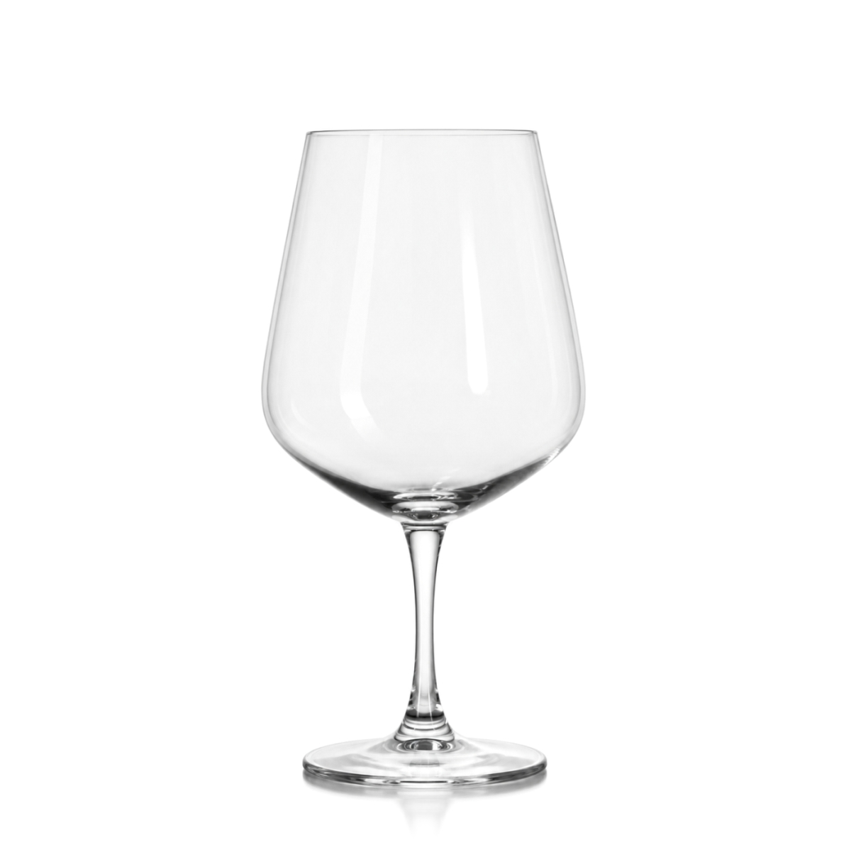 Průhledná sklenice na červené víno o objemu 715 ml s elegantní stopkou.