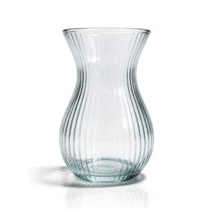 Čirá skleněná váza s žebrováním, zúženou střední částí, průměr 11 cm, výška 18 cm.