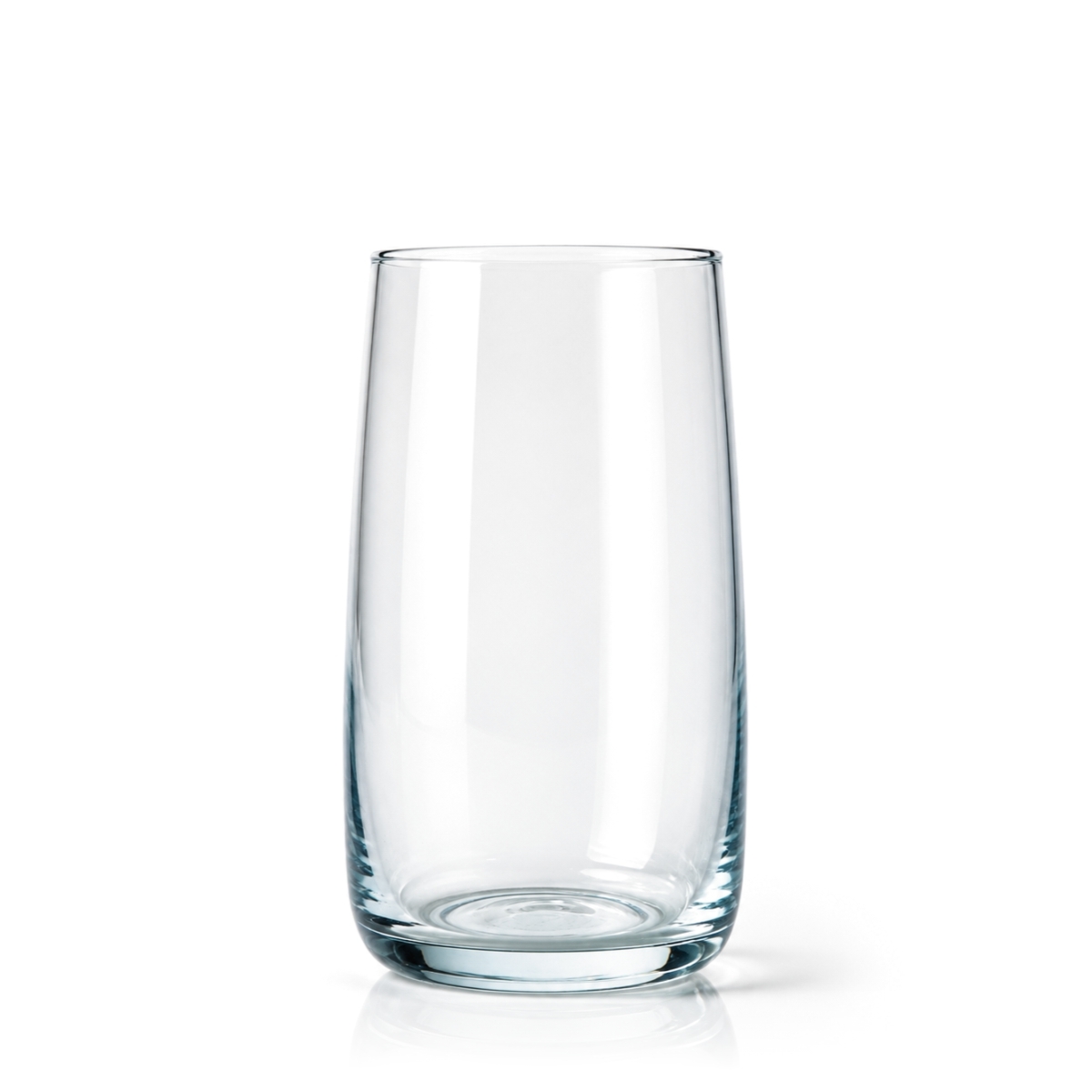 Vysoká čirá skleněná sklenice 400 ml s robustním dnem, průměr 6,9 cm.