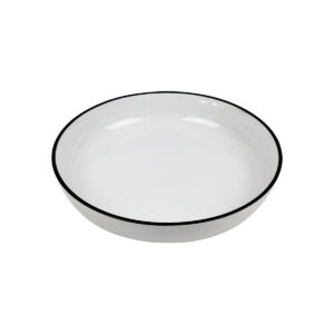 Bílý polohluboký porcelánový talíř Future Black rim, Ø 24 cm, s černým okrajem.
