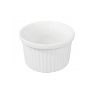 Bílá porcelánová zapékací miska s žebrovaným povrchem, průměr 9 cm, ideální na suflé.